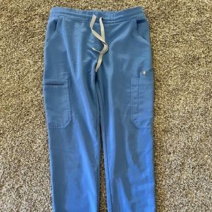 Womens figs yola skinny scrub pants. Ceil